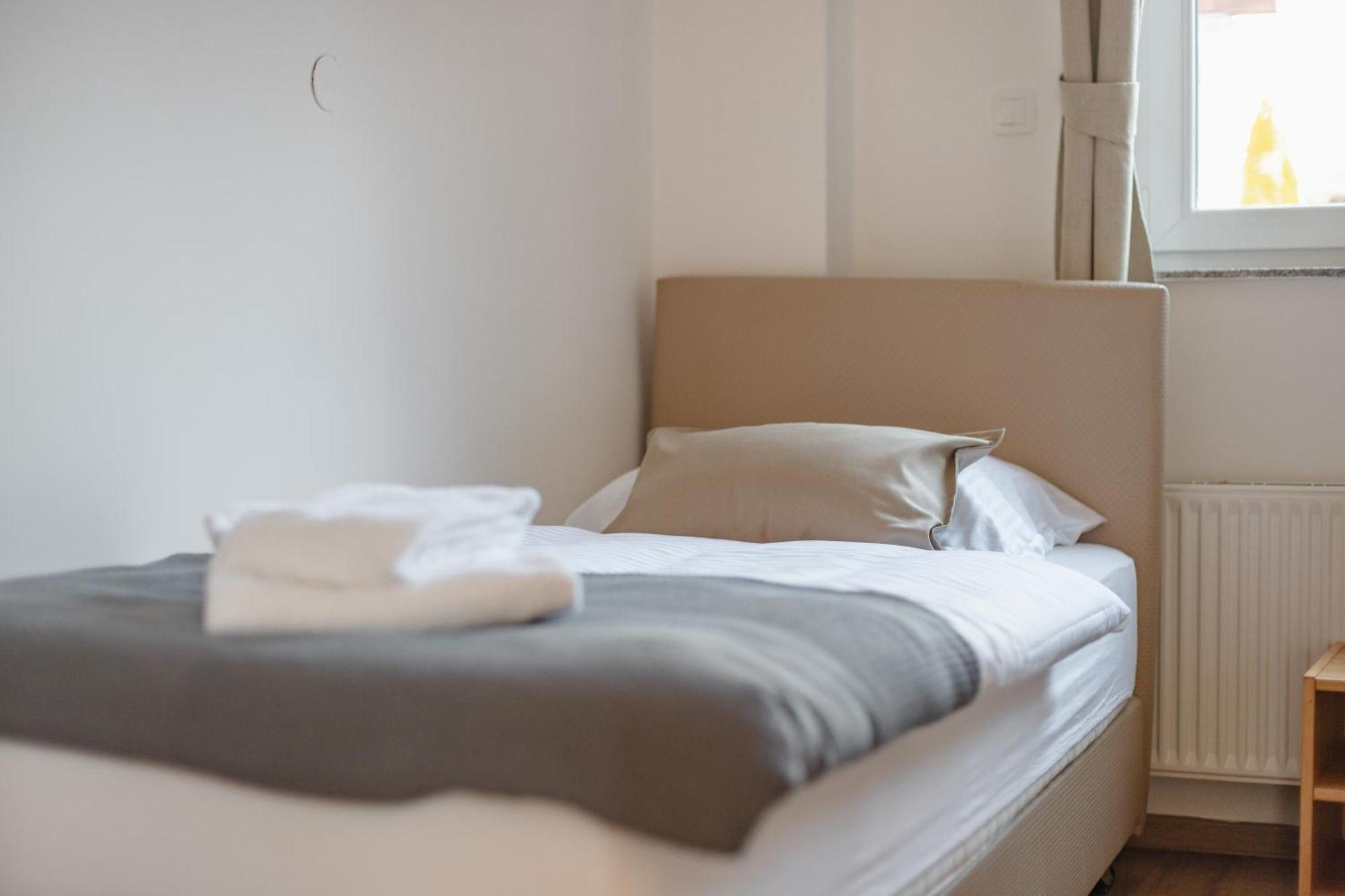 Vila Klara Apartments Ljubljana Eksteriør bilde