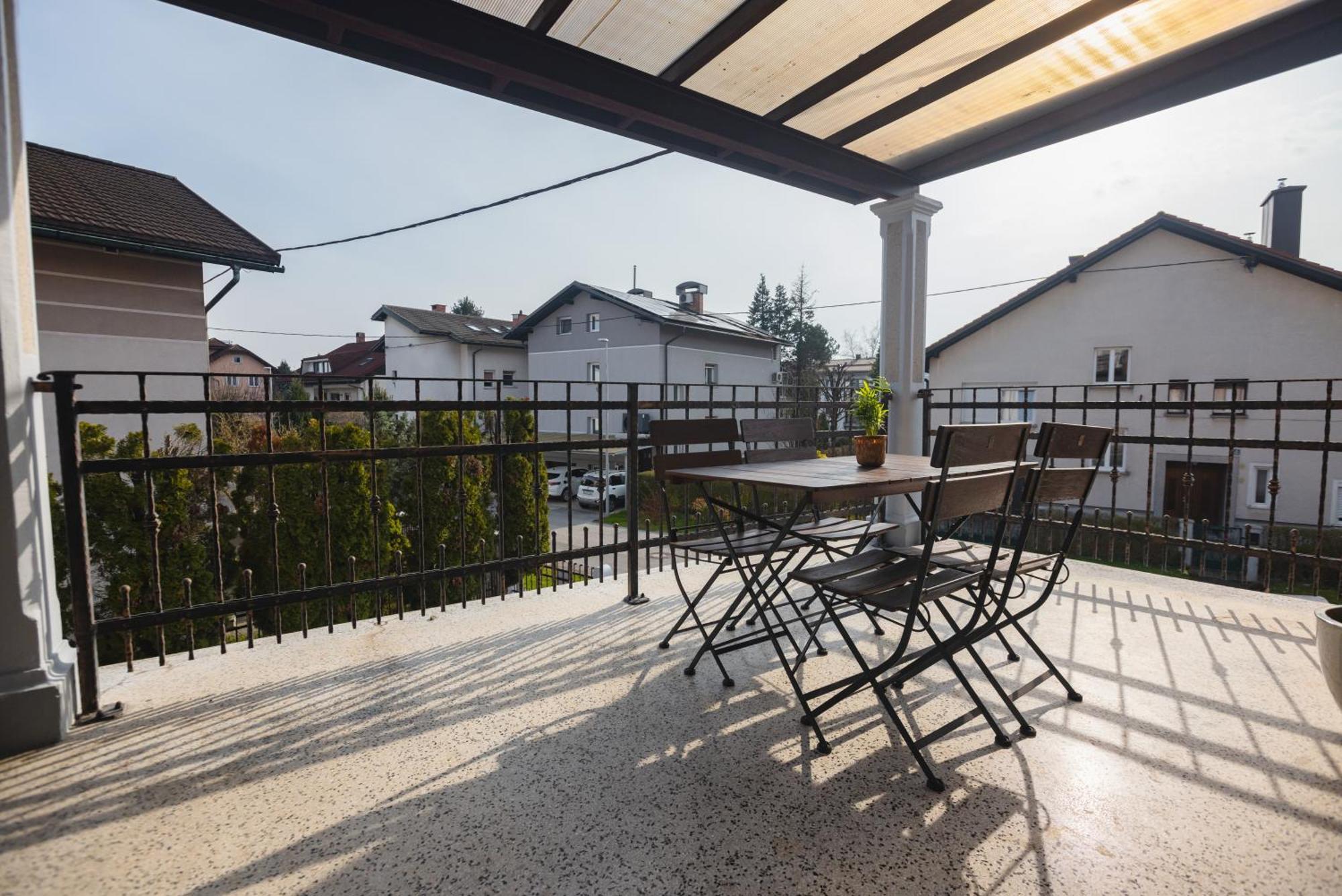 Vila Klara Apartments Ljubljana Eksteriør bilde