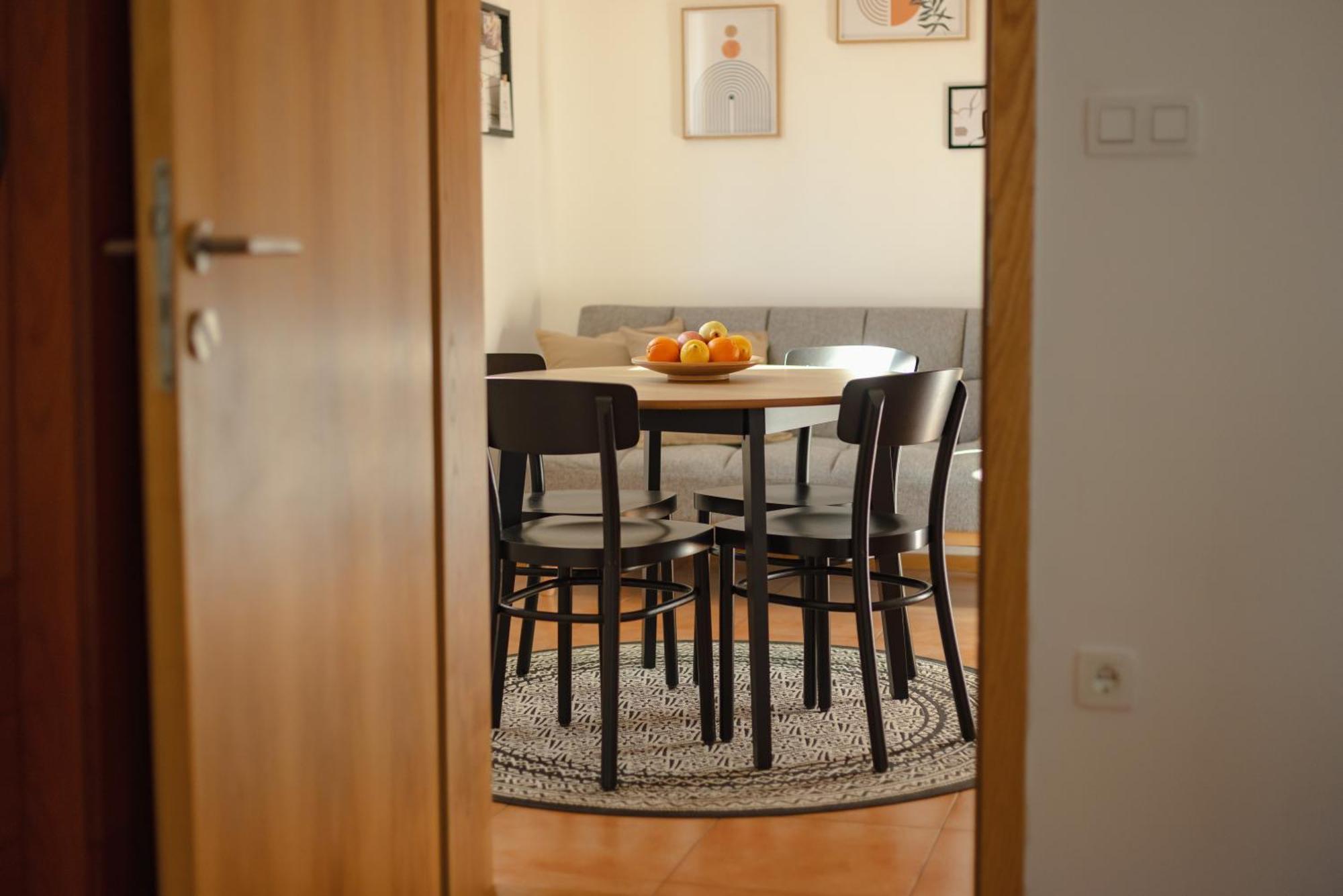 Vila Klara Apartments Ljubljana Eksteriør bilde