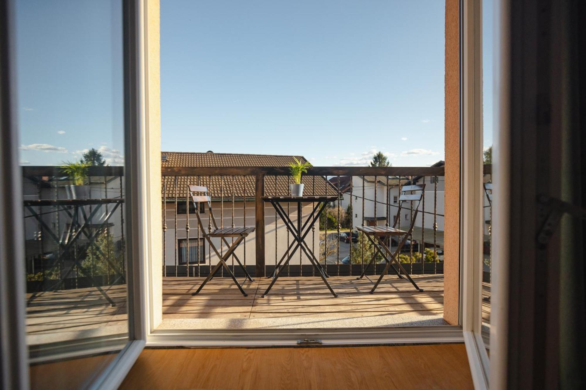 Vila Klara Apartments Ljubljana Eksteriør bilde